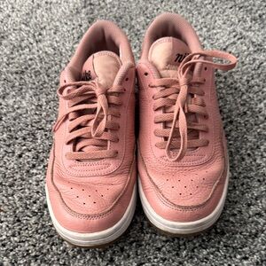 Nike Women’s Dusty Pink Leather Sneakers